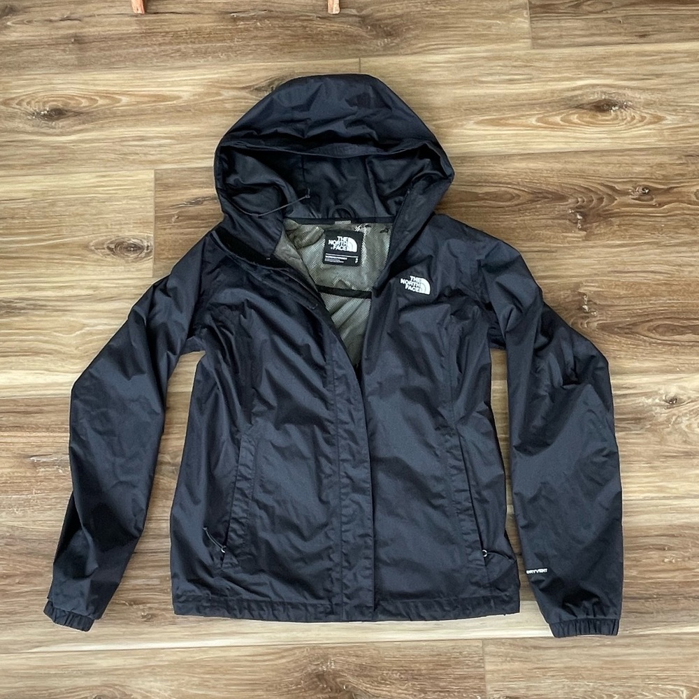 NORTH FACE BLACK HOODED WIND BREAKER